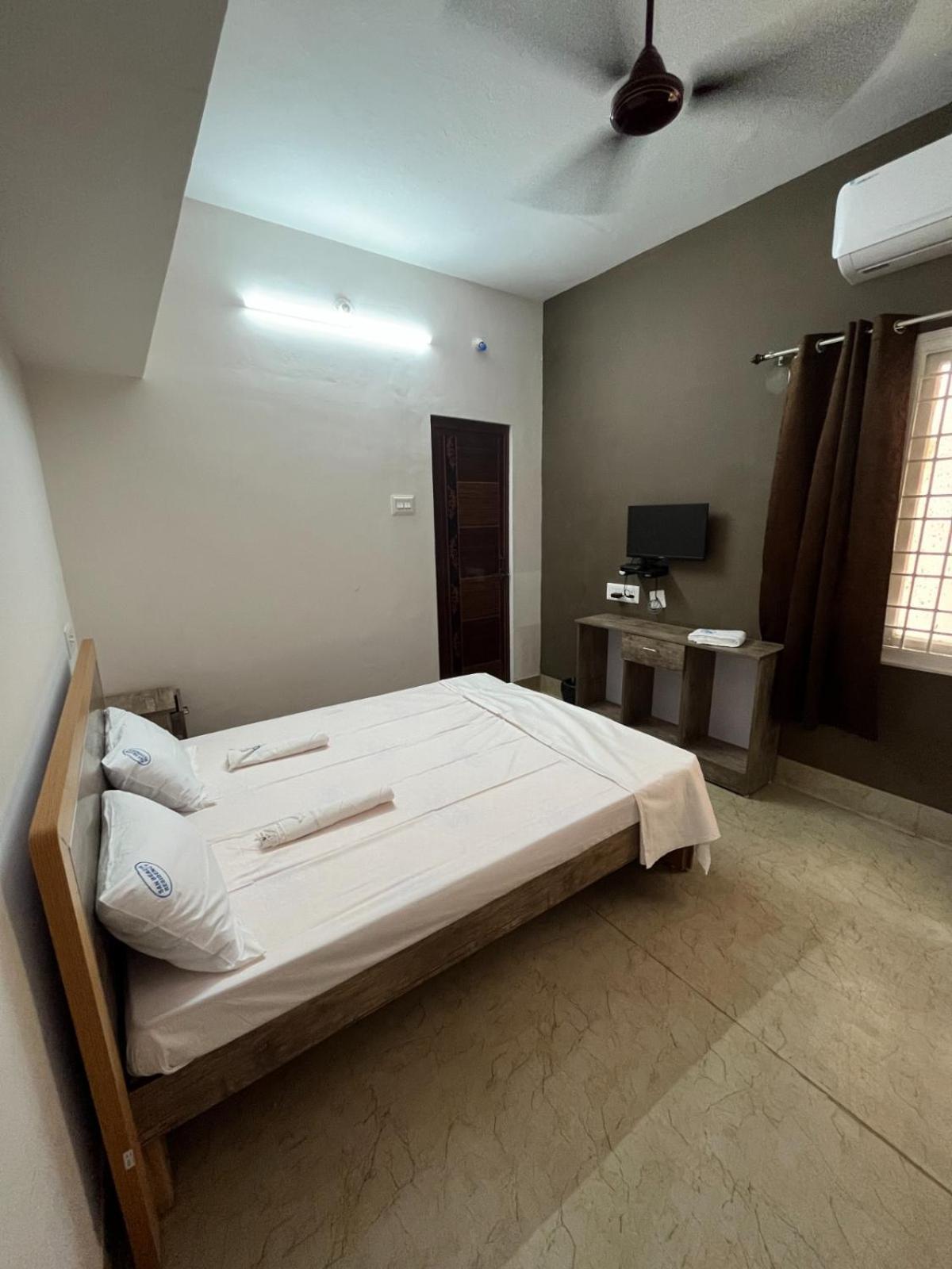 San Beach Residency Karaikal Exterior photo